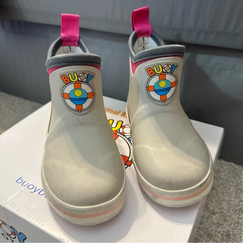 Toddler Buoy Boots 🛟